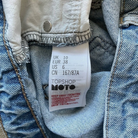 TOPSHOP MOTO Mom Jean Shorts Size 6 Raw Hem High Waist Embroidered Boho embroid - Picture 8 of 8